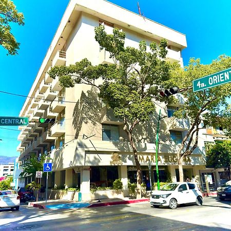 玛丽亚欧亨尼娅酒店 图斯特拉古铁雷斯 外观 照片